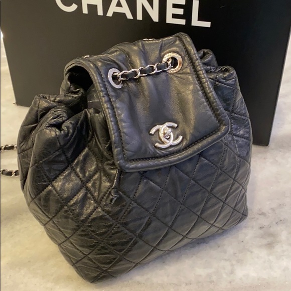 CHANEL Handbags - SOLD 🔴 Chanel Crinkled Lamb Backpack Black